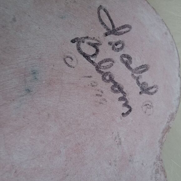 Vintage 1998 Isabel Bloom "Hugging Children" Pink Puffed Heart Stone Sculpture - Picture 3 of 3